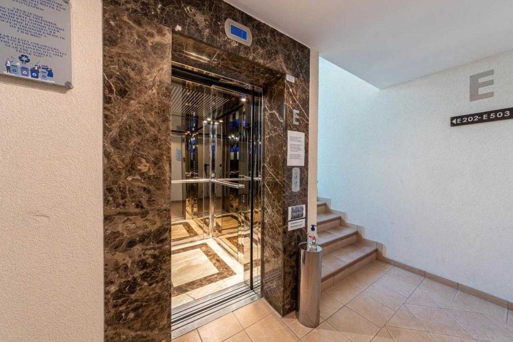 Продава се Едностаен апартамент в Балчик - 41 кв.м за 933 €/кв.м - Снимка #7