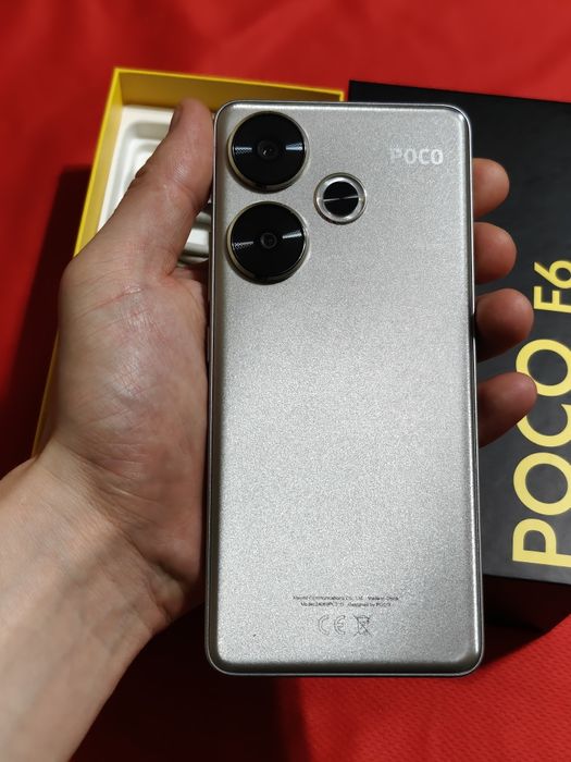 Poco F6 512 gb Ram 16 5G