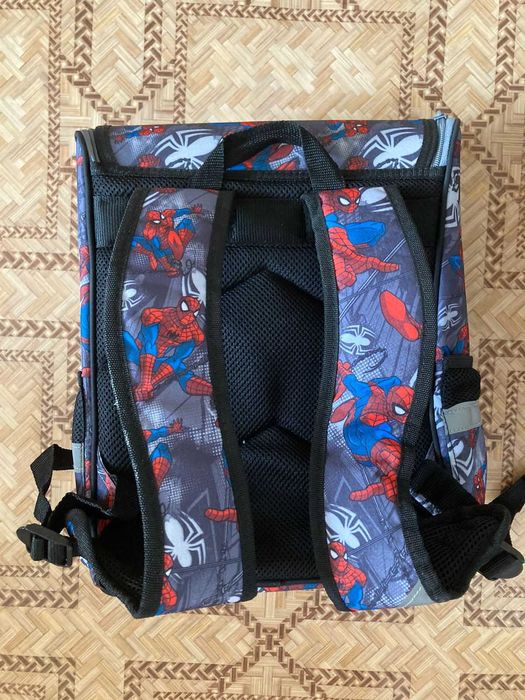 школьный ранец для мальчика