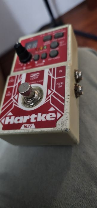 Hartke HL77, launchpad X, zoom b1x four