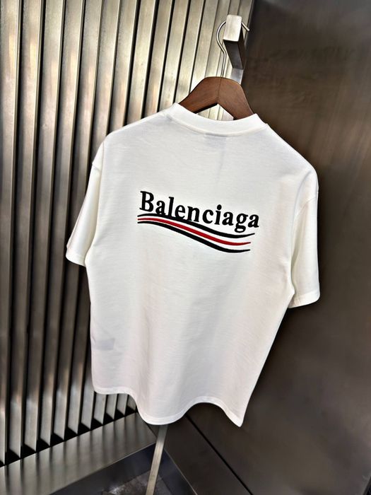 Tricou Balenciaga