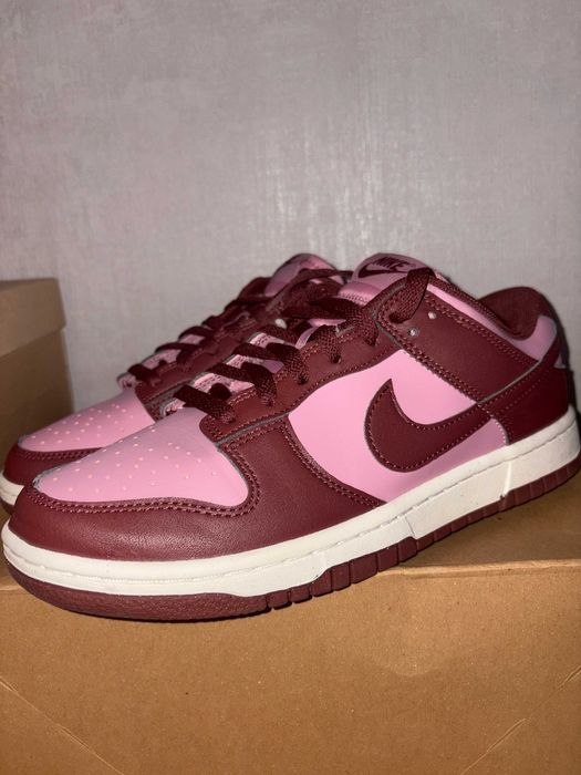 Nike Dunk Low - Номер 40.5