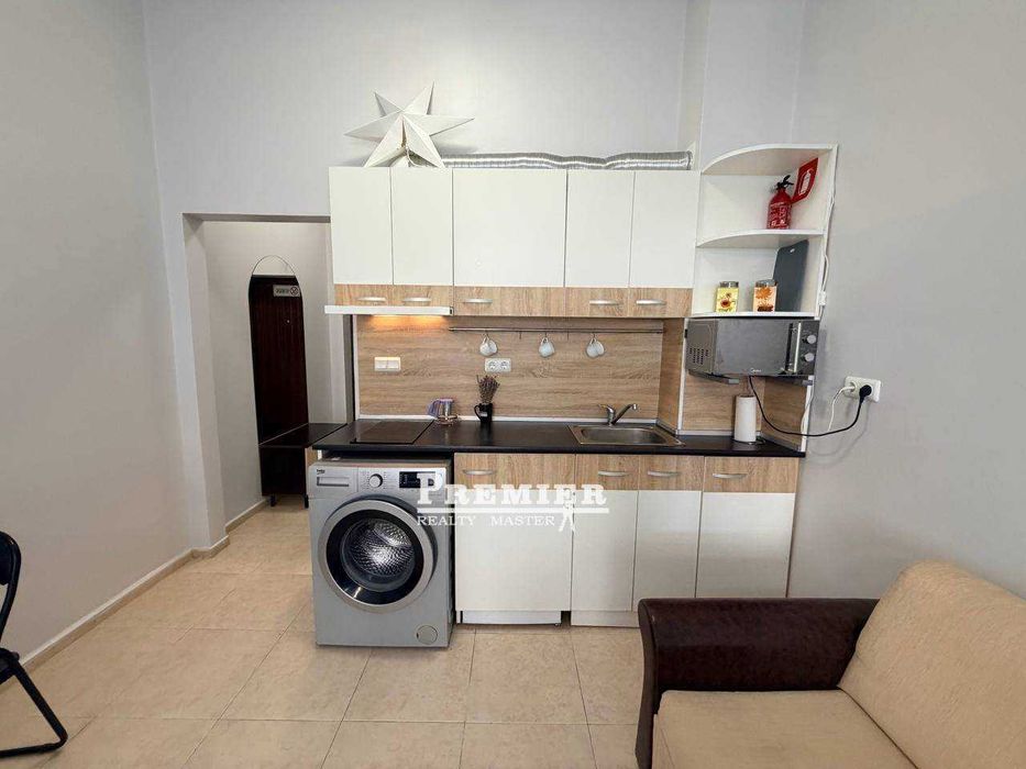 Продава се Едностаен апартамент в Поморие - 31 кв.м за 1069 €/кв.м - Снимка #1