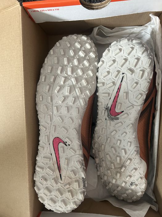 Nike Phantom GT2 Club TF