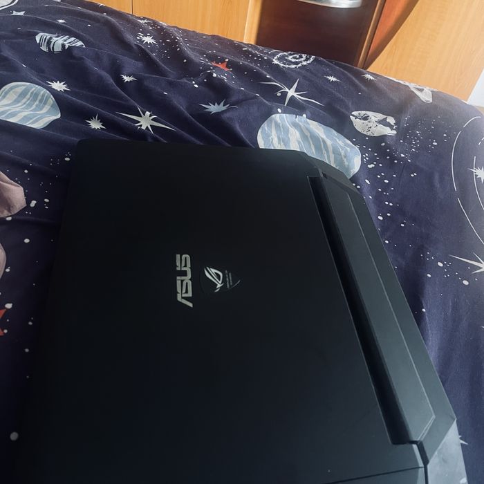 Vand laptop asus