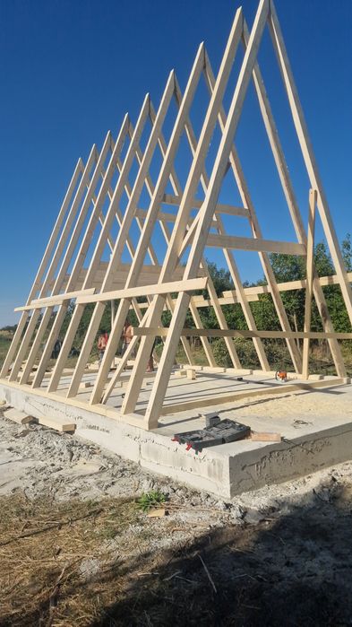 Construim case și cabane din lemn