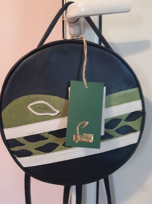 Дамска раница естествена кожа