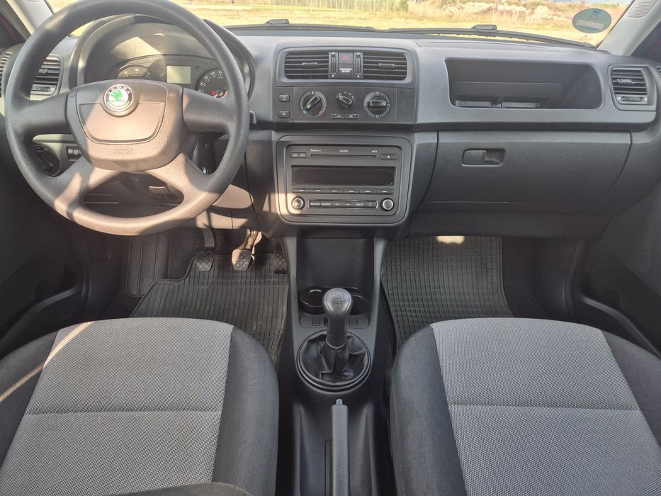 Skoda Fabia 1.2 benzina 86 cp 2011
