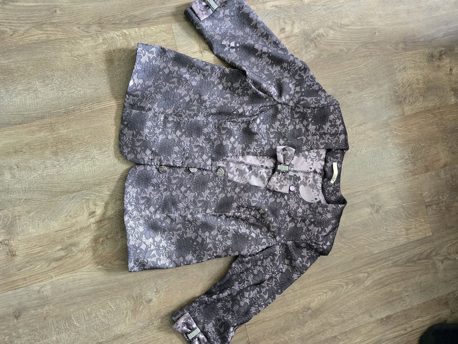 Продам платья новый есть 1000