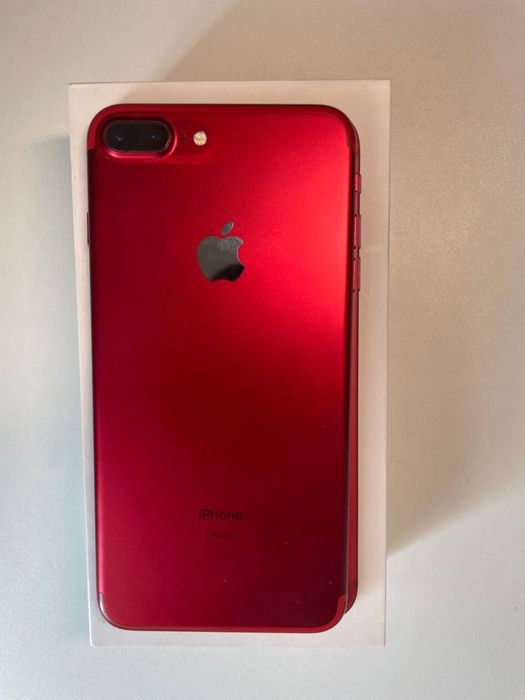 IPhone 7+ (red product)