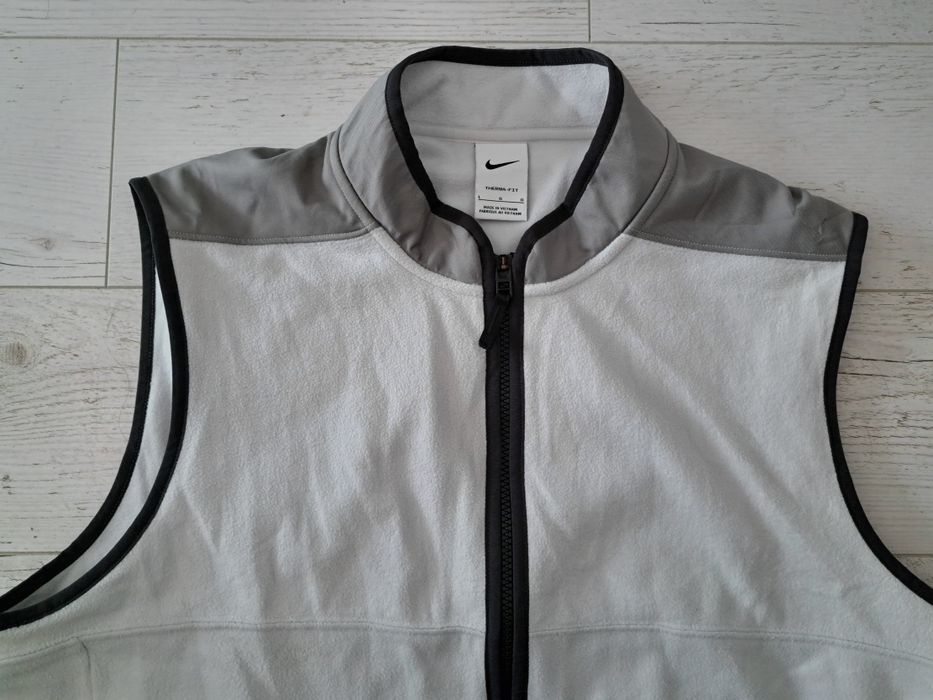 Nike-Ориг.поларен елек