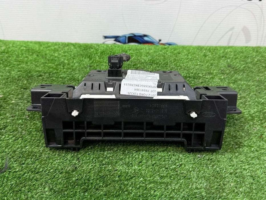 Display informational 2012 ford focus 1.6 diesel cod oem 10r035345 2011-2015