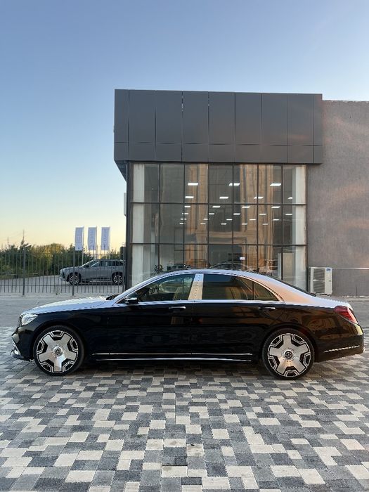 Прокат авто мерседес бенз 24/7