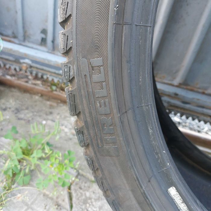 Cauciucuri Winter Pirelli Sottozero 3 (255/35 R19 96H M+S) Run Flat
