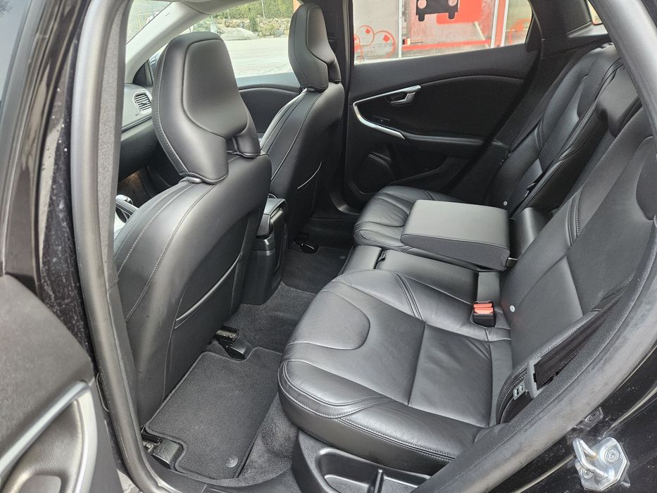 Volvo V40// Inscription