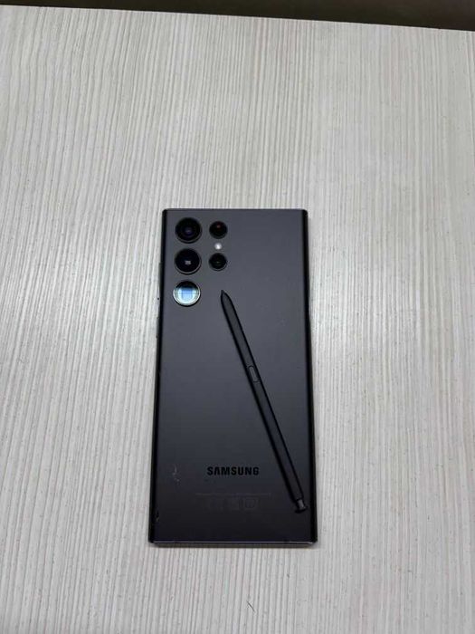 Крутейший флагман со стилусом