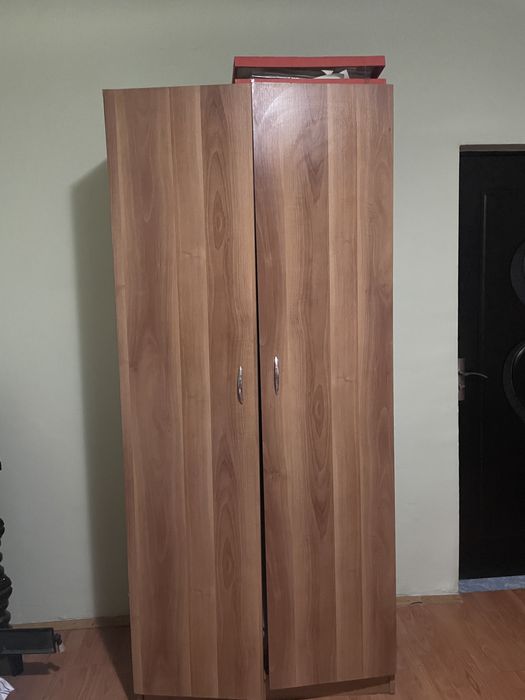 Vand mobila SH negociabil