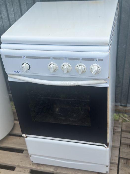 Продается 3 газ плитки