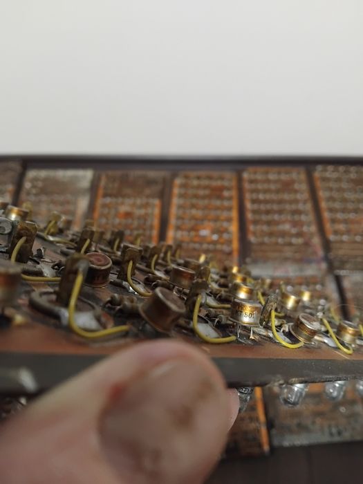 Електронна скрап