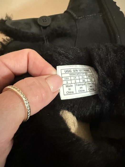 Ghete UGG Bailey Button originale