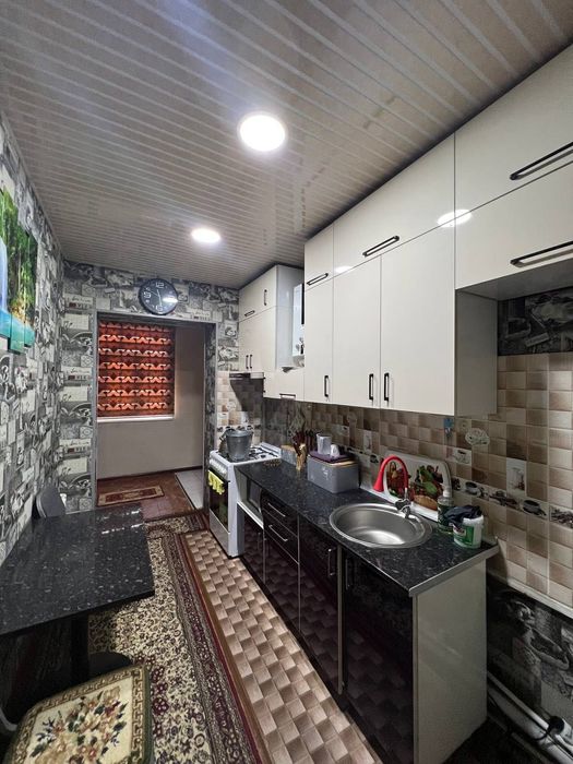 Uy sotiladi 58 ming $