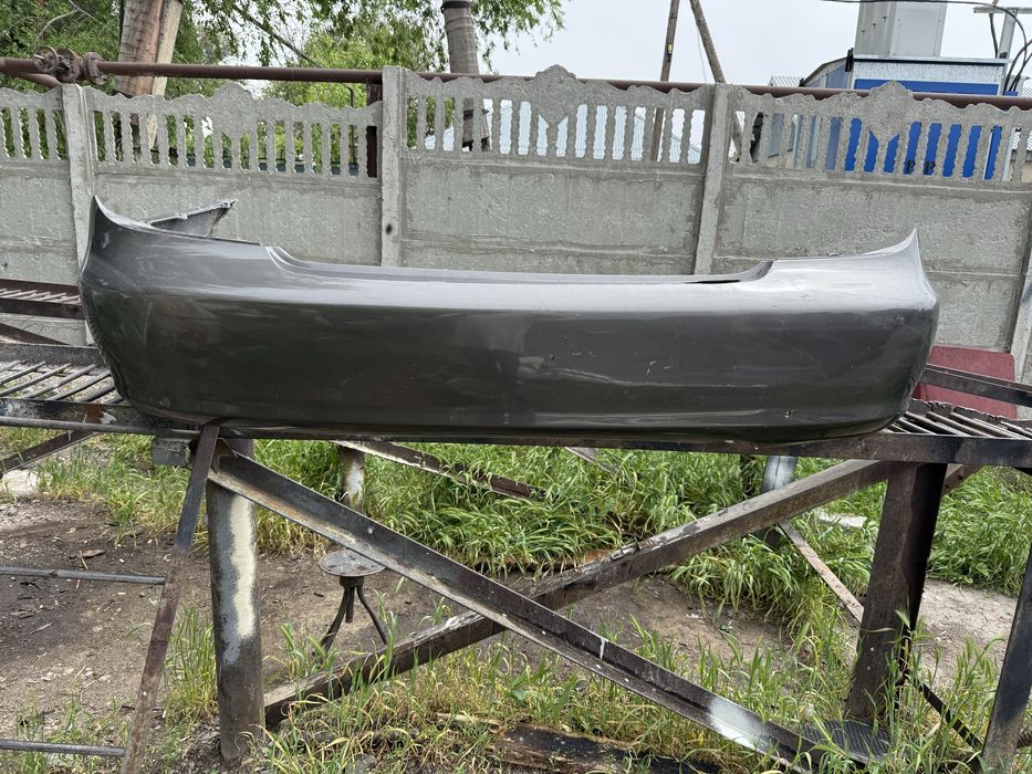 Camry бампер продаёться