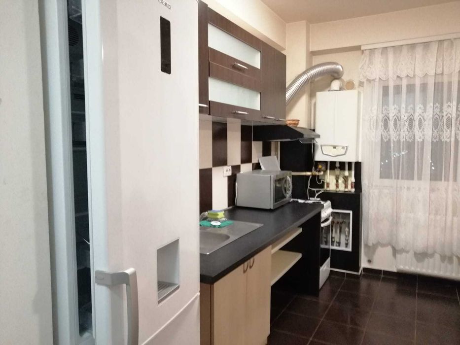 Inchiriere apartament 2 camere Militari Residence
