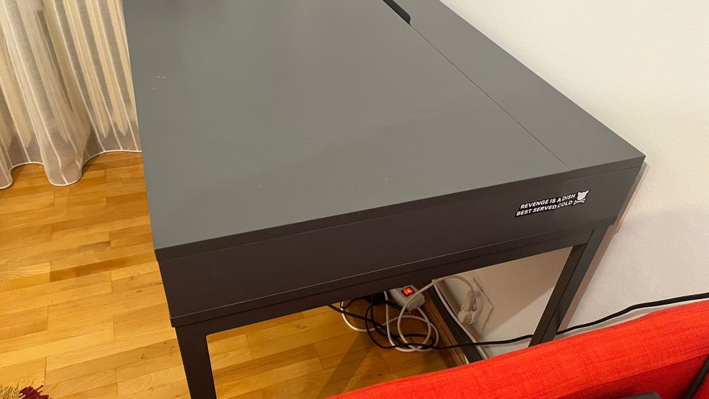 Birou ikea ,culoare gri,stare ff buna