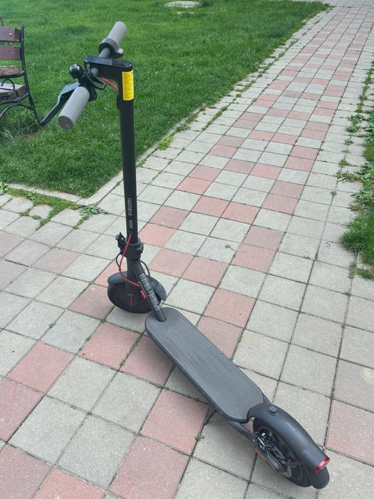Trotineta  electrica Xiaomi M4