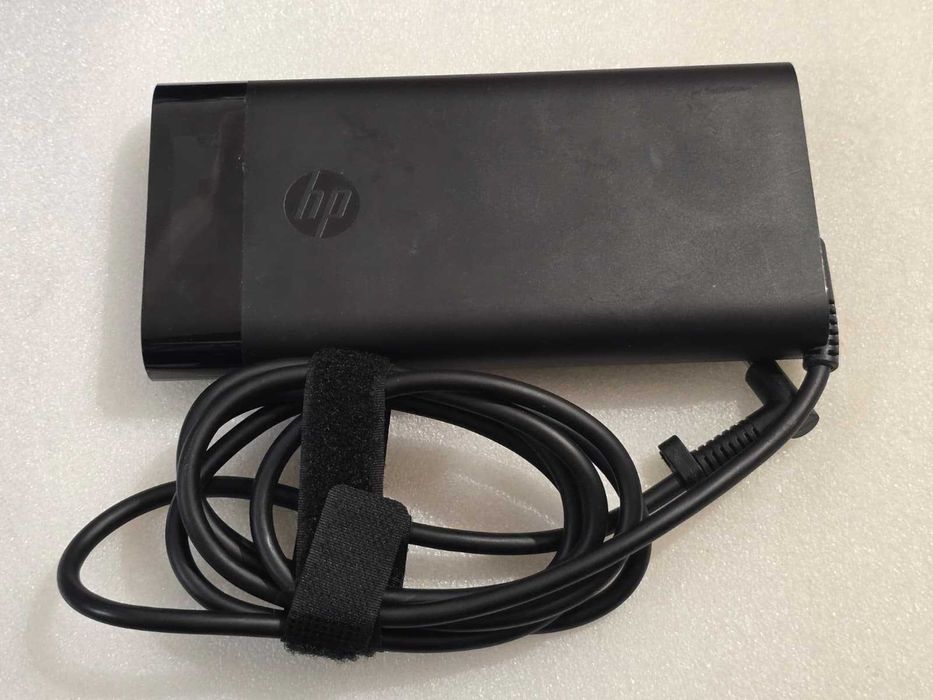 Încărcător laptop original HP 19.5V 11.8A 230W Mufă 4.5 x 3.0 mm - Model TPN-DA12