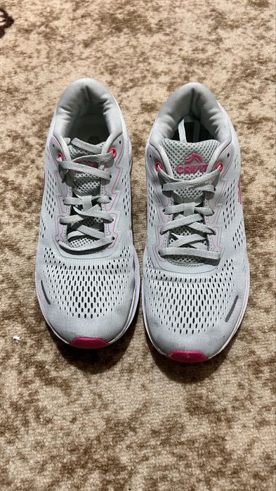 Маратонки Crivit номер 38