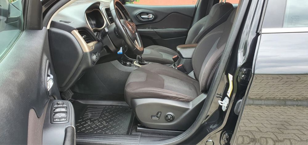 Jeep Cherokee  2.0 M-Jet 4wd Longitude limitrd