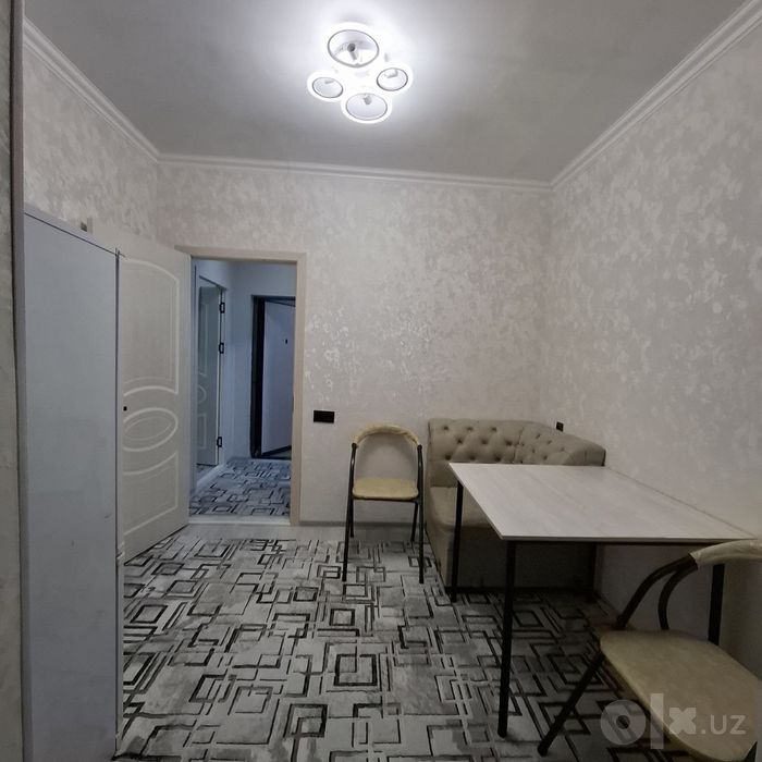 Yashnobot tumani izzat Azia house 300 ming  kunlik