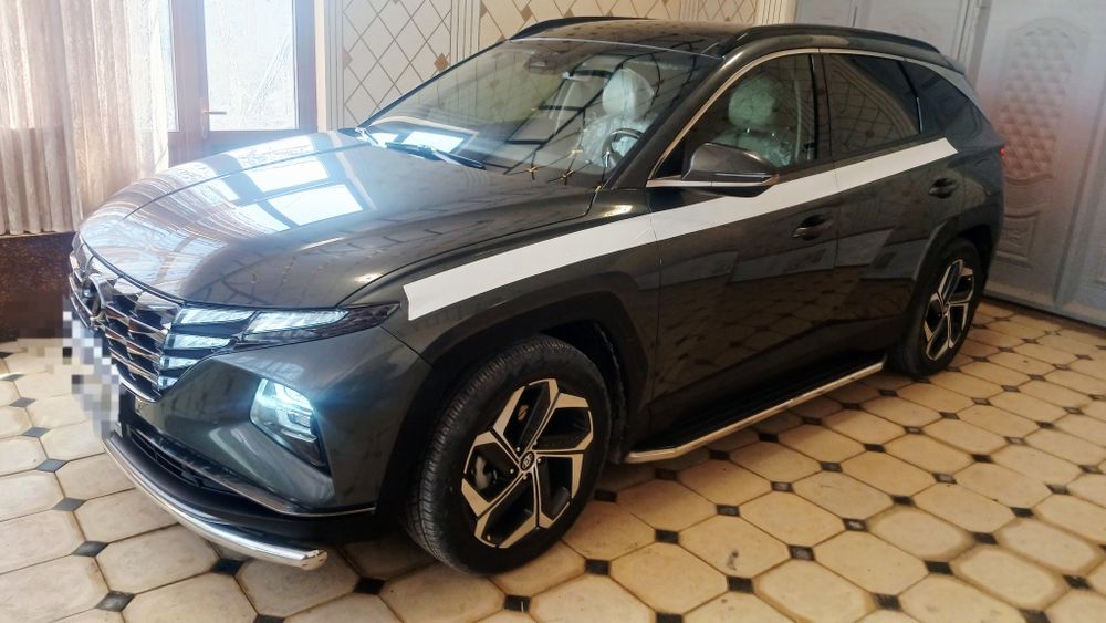 2.5 моторли энг фул туксон сотилади