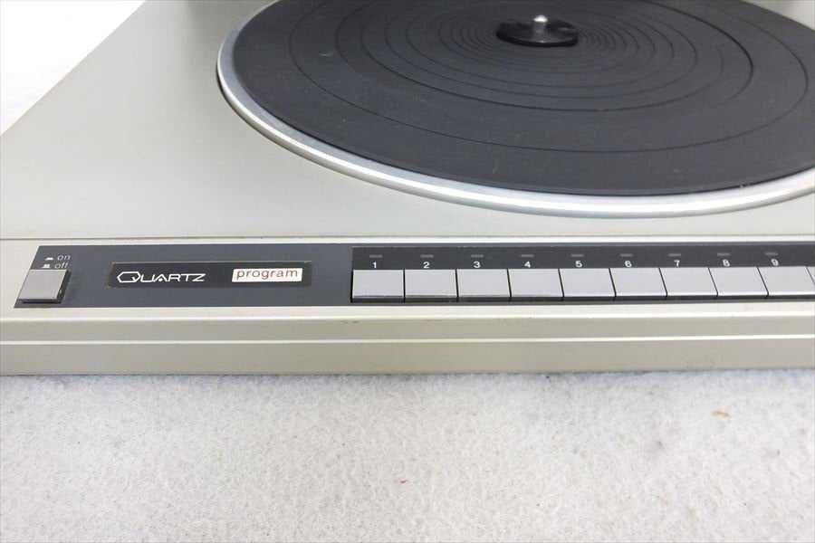 Technics SL-QL15 pick-up tangential care functioneaza ca 1 cd-player:)