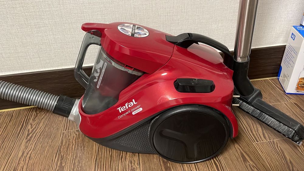Пылесос Tefal Compact Power