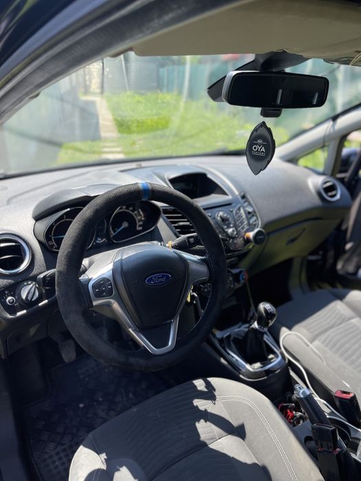 Ford Fiesta Titanium 1.5 TDCi 75 CP | 2013 | Întreținută | Investiții recente