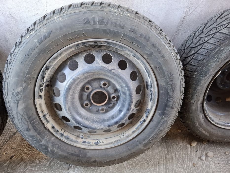 Vând roți Suzuki Vitara