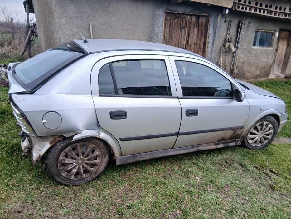 Vând Opel Astra preț 1100€