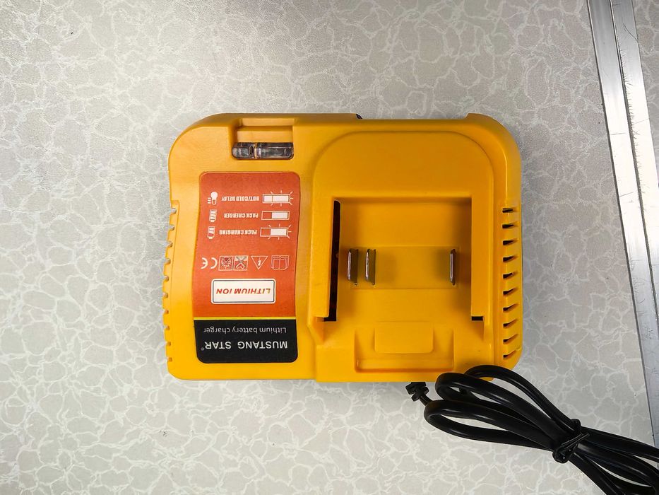 Cheie impact Brushless Mustang Star 2000Nm, 2 acumulatori, 3/4