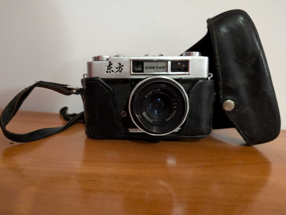 Zenit 11 / obiectiv Helios-44W-4 58 mm / obiectiv Pentacon electric 4/200 MC / Eastar 303989 / blitz Elgawa N128