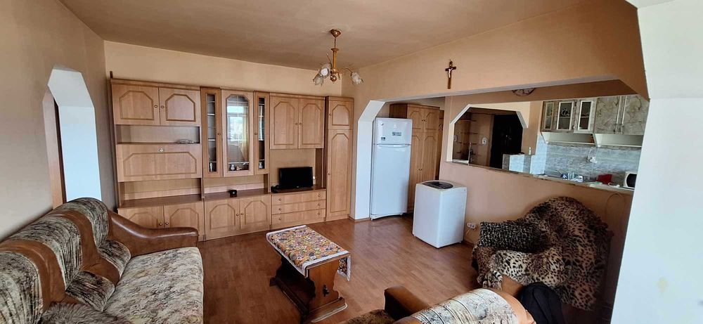 Chirie Apartament 2 camere, semidecomandat strada Careiului Micro 16