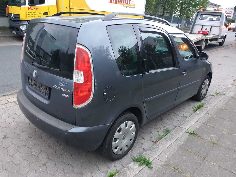 Шкода Румстер 1.2 LPG газова уредба Климатик Skoda Roomster
