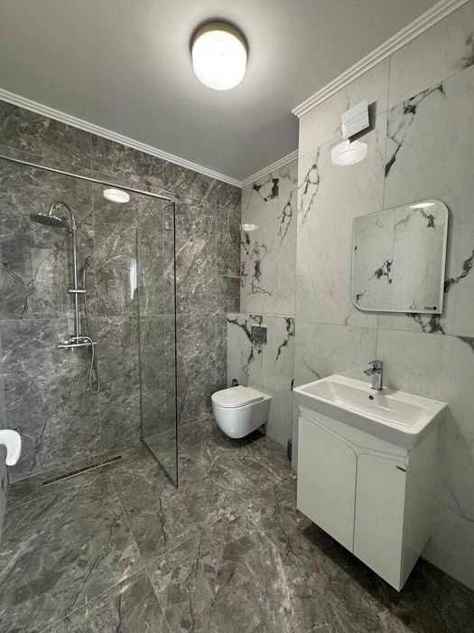 Дава се под наем Тристаен апартамент в Бургас, Славейков - 134 кв.м за 1530 € - Снимка #6