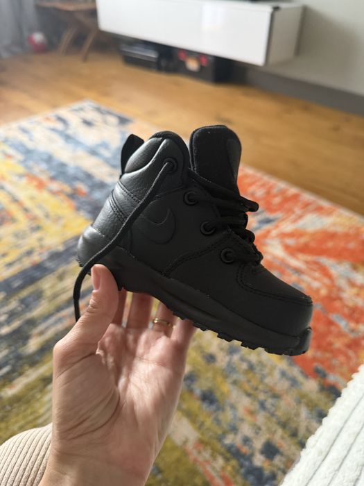 NIKE боти/ обувки за момче