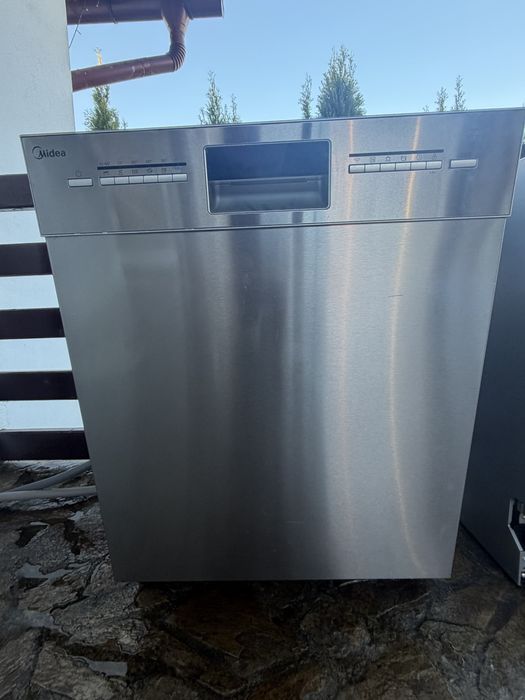 Masina de spalat vase Midea