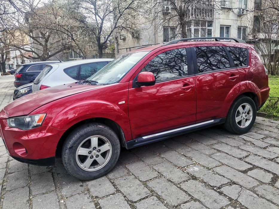 Mitsubishi Outlander 2.4 БЕНЗИН -  7 300 евро