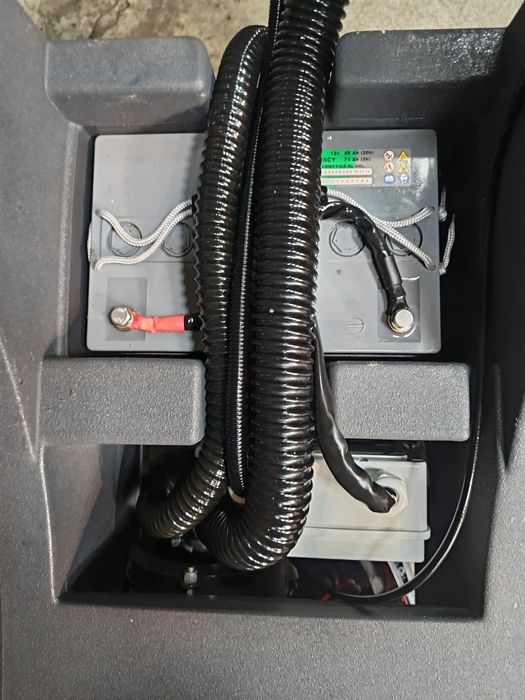 Акумулаторен подочистач BM2