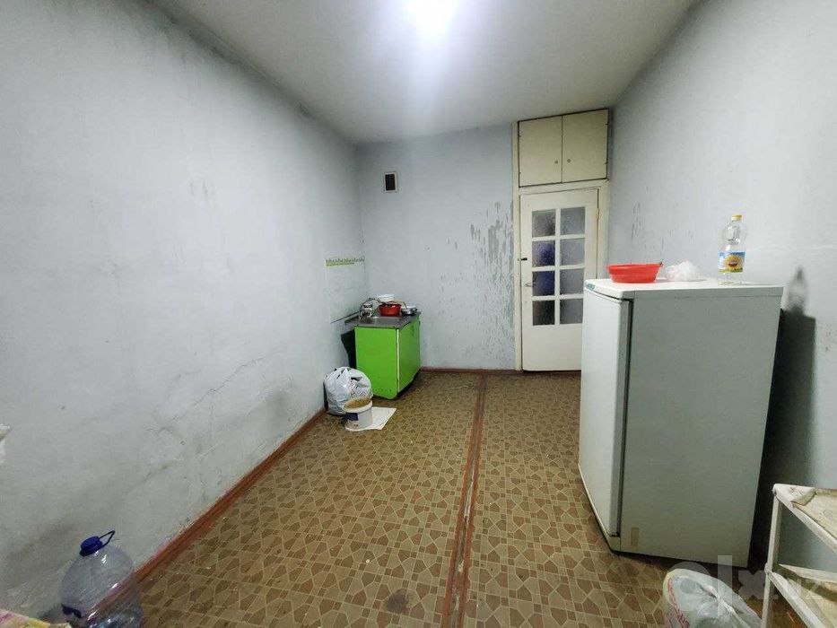 ПРОДАМ СВОЮ 2-ком КВ Чиланзар 16 Квартал / Французский, Отдельный ВХОД