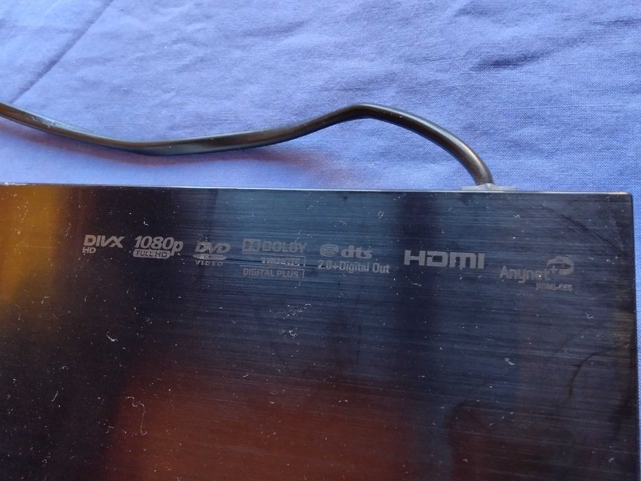 страхотен оригинален 3де Блу Рей дивиди юесби плеър-самсунг